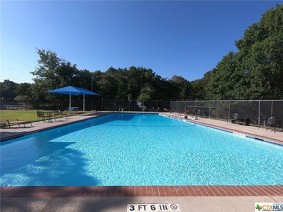4th image of 16143 Charlya Dr