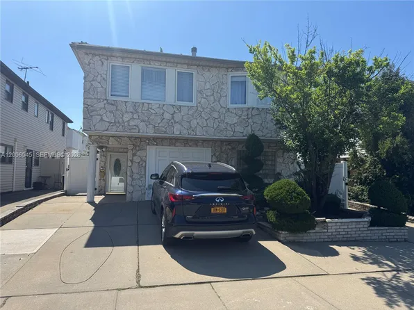 11 Rockne St, Staten Island, NY 10314