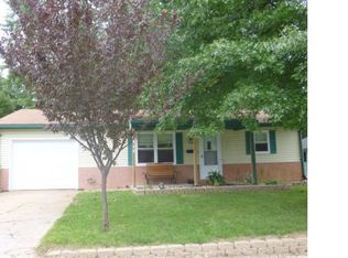 414 Eleanor Ln, Waterloo, IL 62298