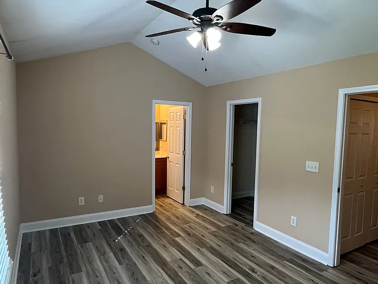 11838 Shoemaker Ct — Photo 11