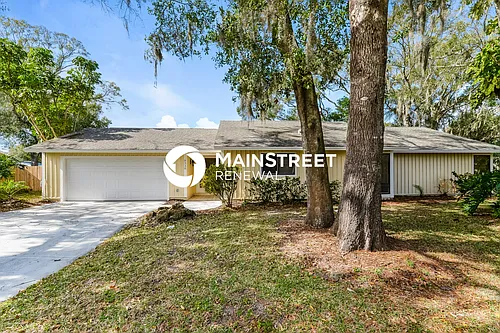 8316 Brandeis Cir W Photo 1
