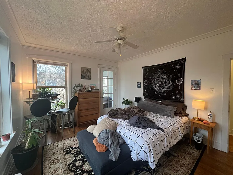 6321 N Greenview Ave #3 — Photo 7