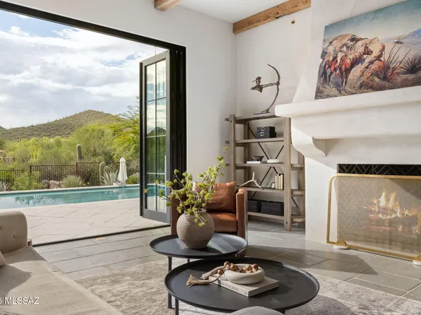 674 S Little Bird Pl, Tucson, AZ 85745