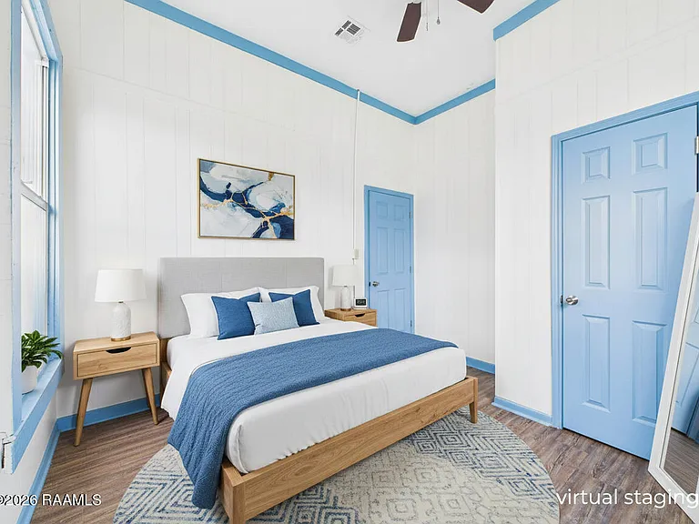405 E Convent St — Photo 12