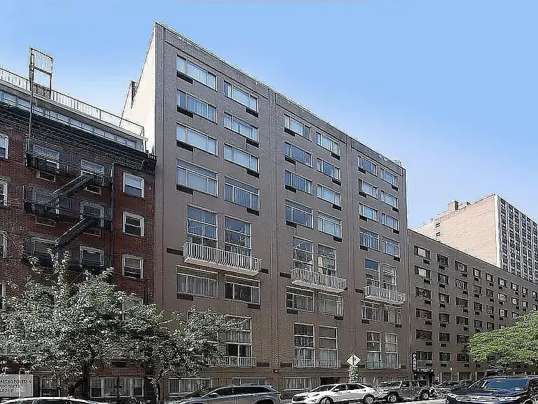 220 E 24th St #7F — Photo 5