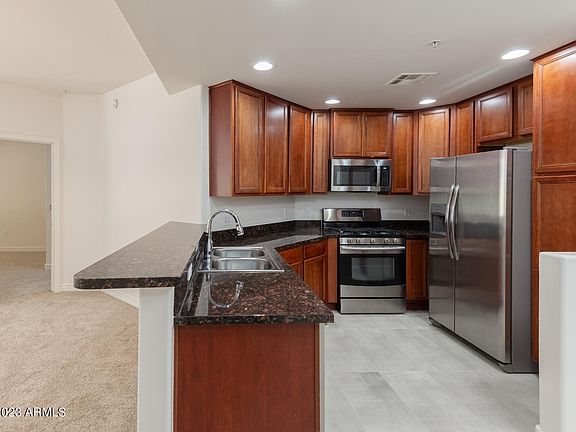 2nd image of 5450 E DEER VALLEY Drive #1205