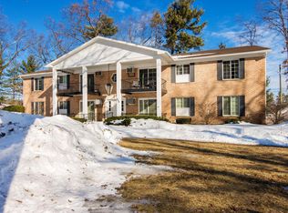 721 Indian Trail Blvd APT 21, Traverse City, MI