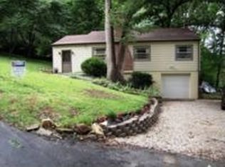 35 Elanore Dr, Ballwin, MO 63021