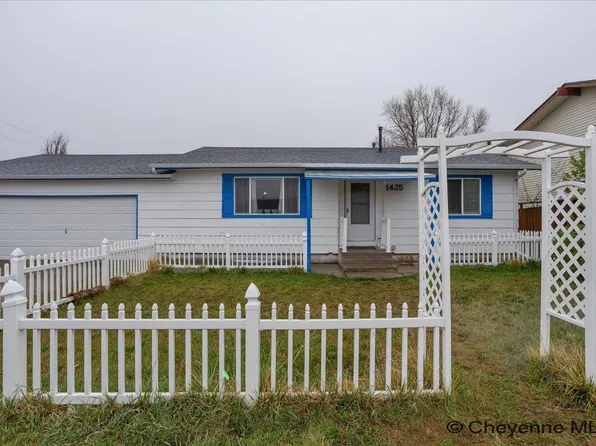 1425 Lampman Ct, Cheyenne, WY 82007