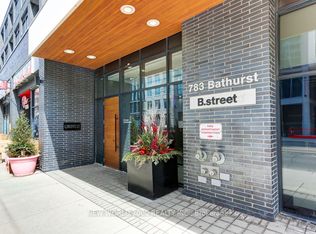 783 Bathurst St #614, Toronto, ON M5S0A8