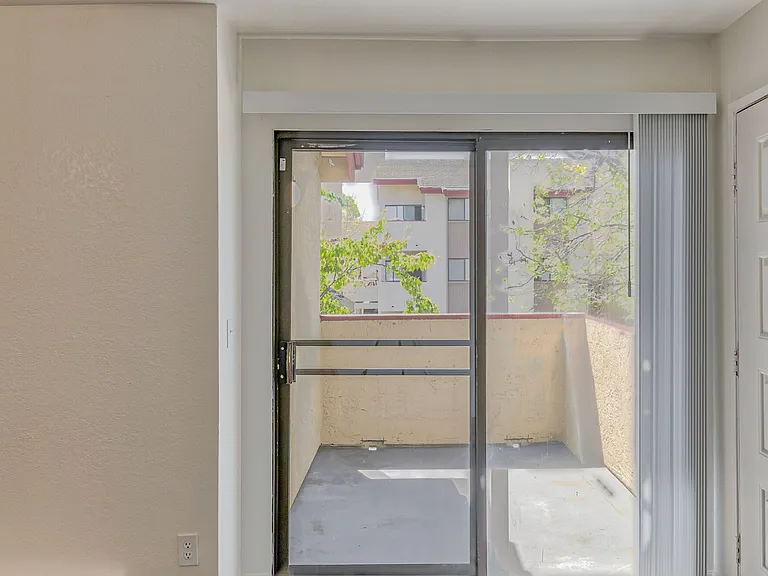 Bayshore Estates — Photo 18
