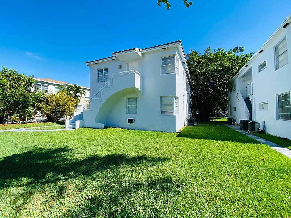 1st image of 1796 Normandy Dr #3