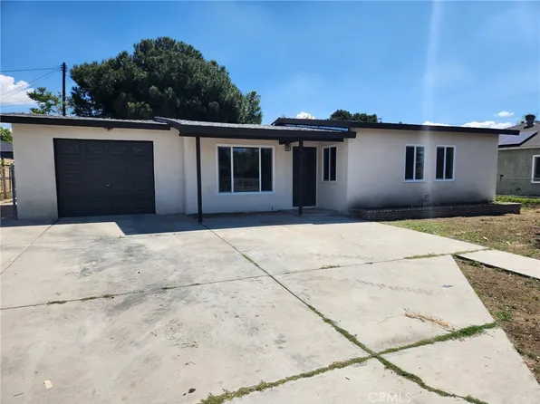 15317 Athol St, Fontana, CA 92335