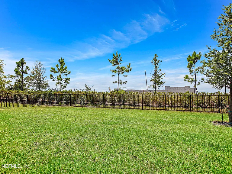 179 Horsetail Ct — Photo 73