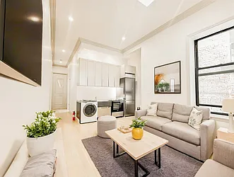 340 East 55th Street, #5B