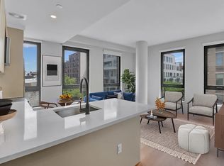 130 Hope St APT 502, Brooklyn, NY 11211