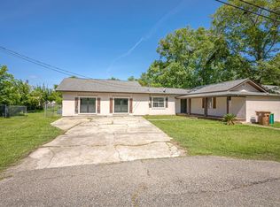 10077 Church Ave, Diberville, MS 39540