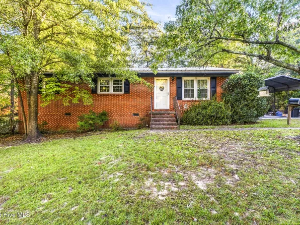 1002 Jefferson Street, Hamlet, NC 28345