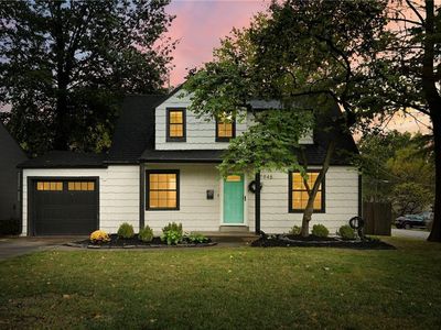 7945 Madison Ave, Kansas City, MO, 64114