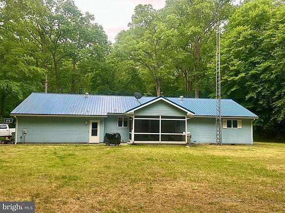 2nd image of 11231 River Rd