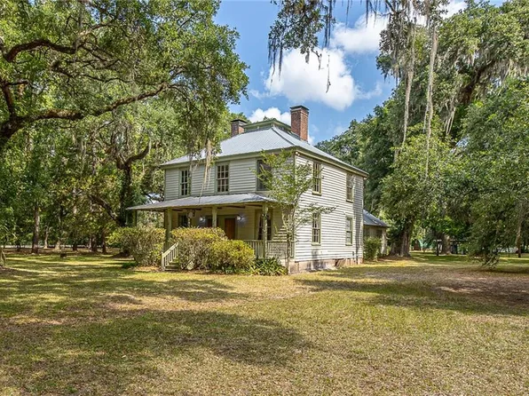 6784 Browntown Rd, Waynesville, GA 31566