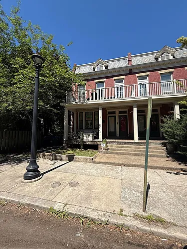 2 N Mulberry St Photo 1