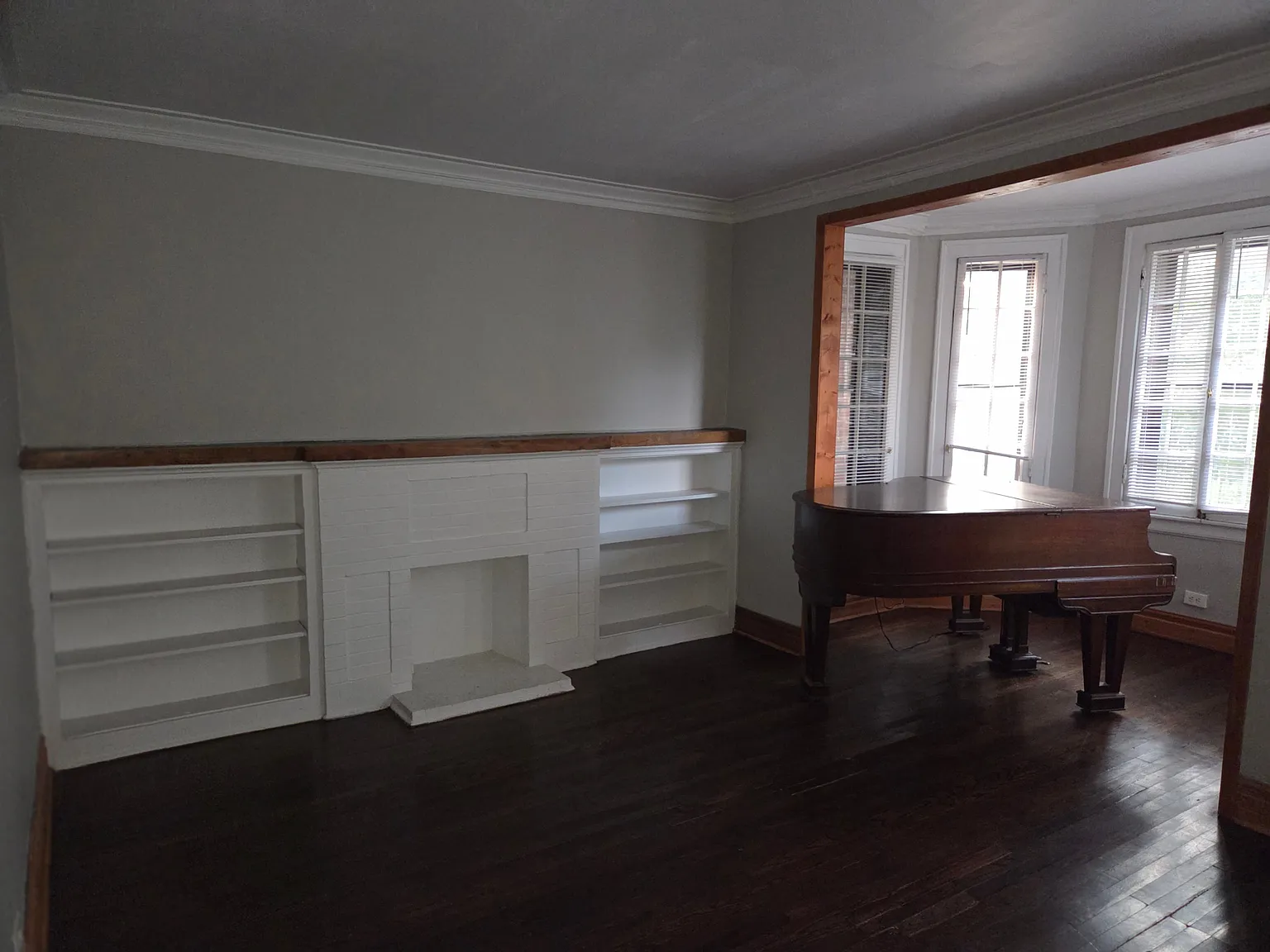 1 bed, 1000 sqft, $1,550 — Photo 2