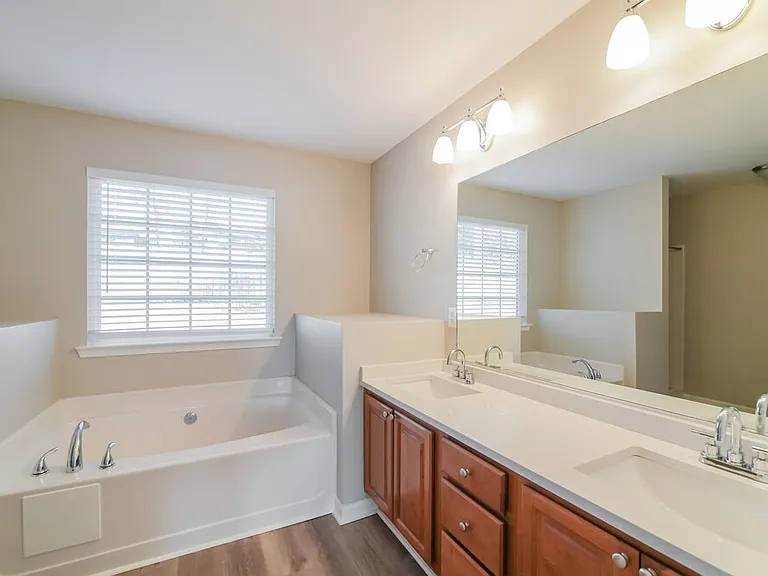 2688 Trellis Oaks Ct SW — Photo 13