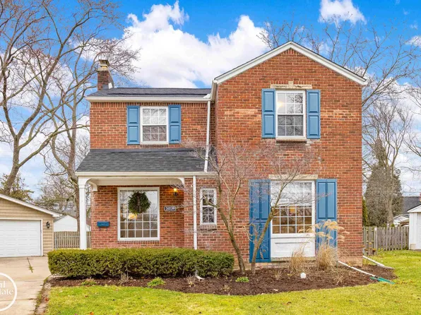 20739 Toles Ln, Grosse Pointe Woods, MI 48236