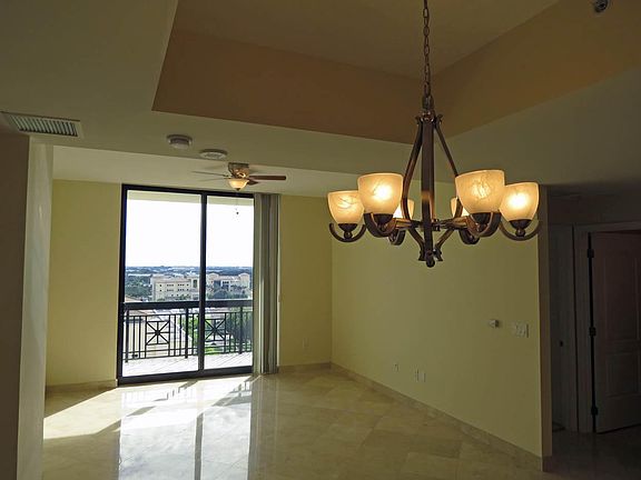 2nd image of 801 S Olive Ave Unit 805