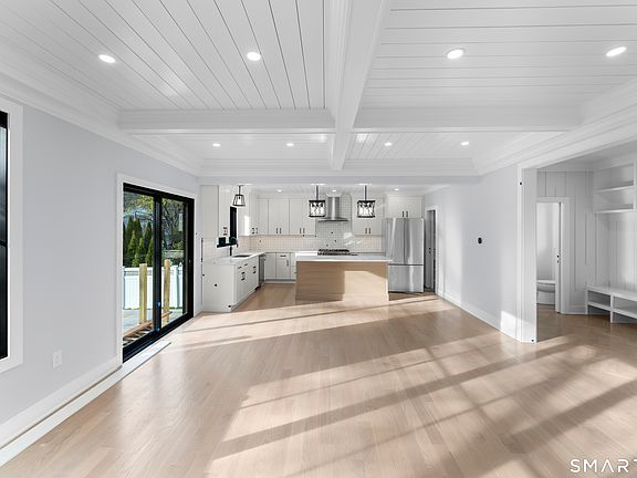 5th image of 32 Hale Street