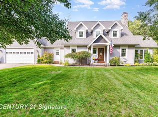 2265 E Brooks Rd, Freeland, MI 48623