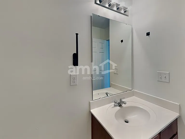 8921 Gray Willow Rd — Photo 8