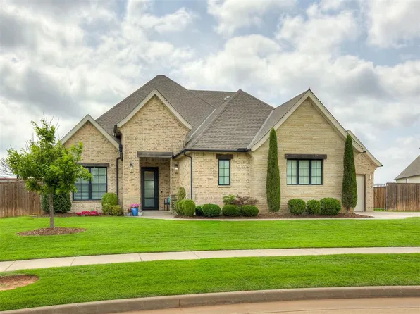 2312 Stonemill Ct, Yukon, OK 73099