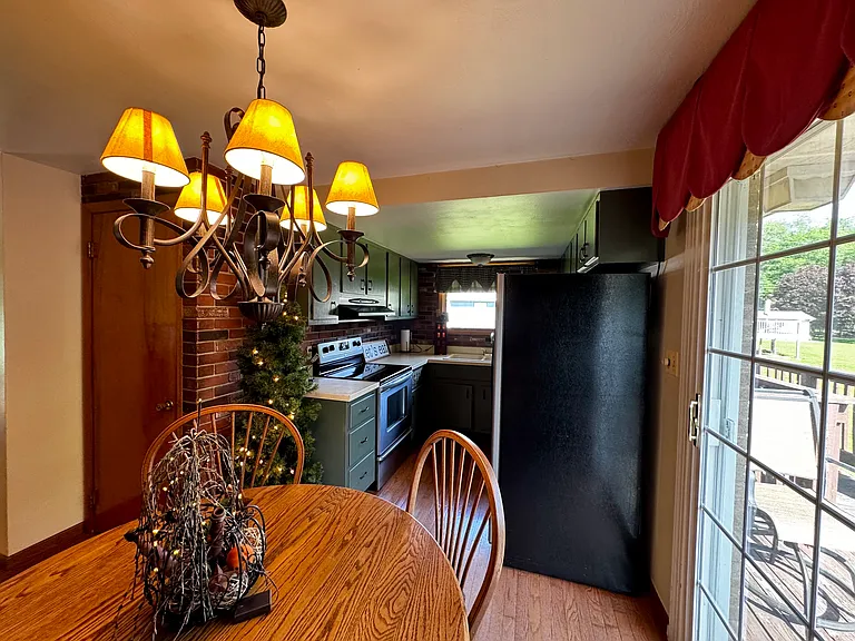 30 Princess Dr — Photo 14