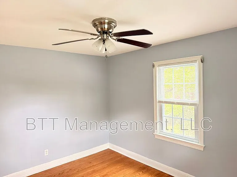 8401 Greenwood Ave #3 — Photo 63