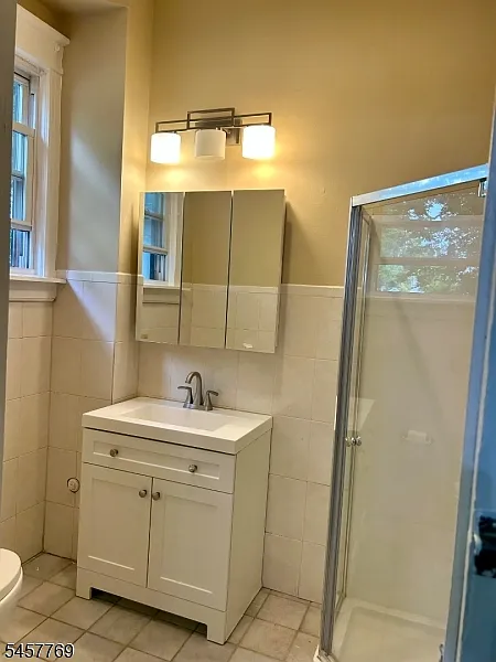 3 bed, 3.5 bath, $3,900 — Photo 4
