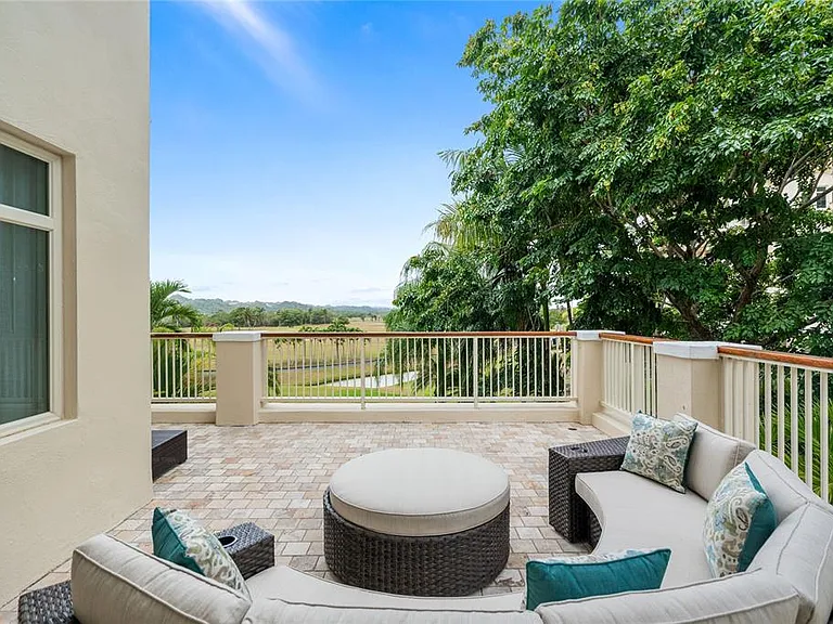 500 Plantation Village Dr #3-208 — Photo 17