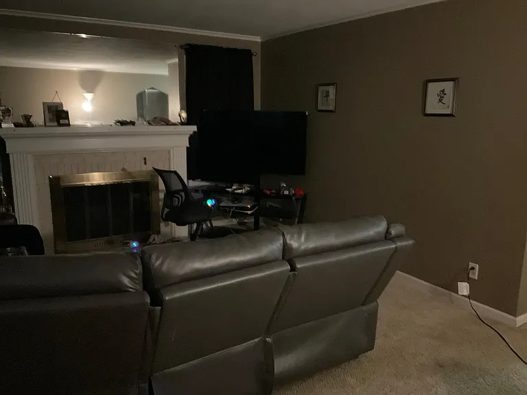 3209 N California Ave — Photo 5