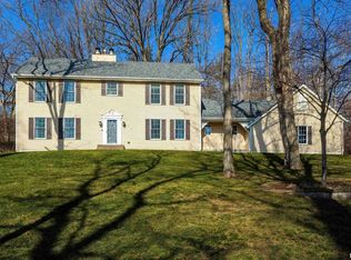674 Mississippi Blvd, Bettendorf, IA