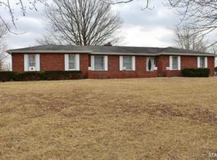 2261 Highway E Ln, Perryville, MO 63775