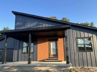 1709 Montclair Pl, Fort Atkinson, WI 53538