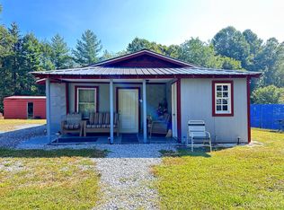 110 Pole Miller Rd, Brevard, NC 28712