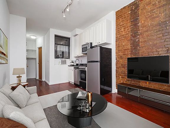 2nd image of 249 E 10th St #2