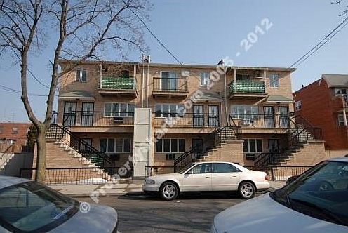 1st image of 237 Bay 35 St
