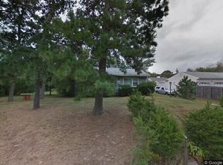 46 Prince Henry Dr, East Falmouth, MA 02536