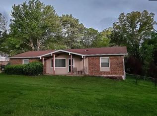 28 San Tana Ct, Cedar Hill, MO 63016