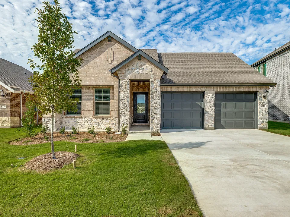 6110 Chickney Dr