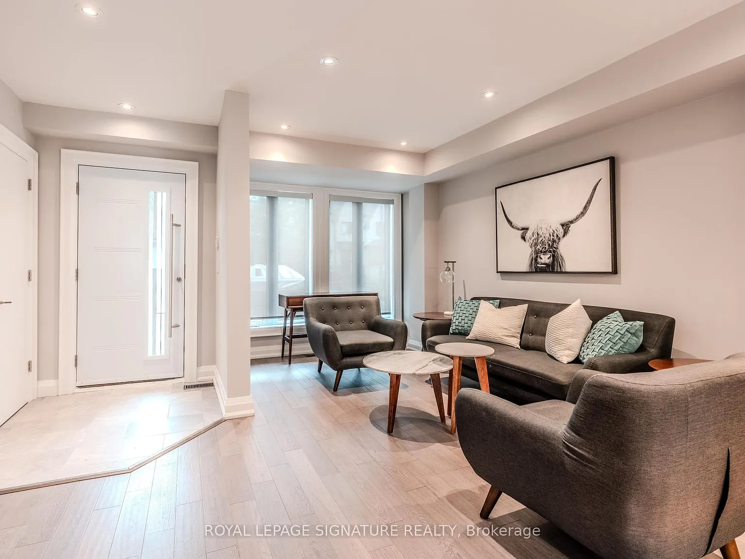 3 bed, $4,195 — Photo 3