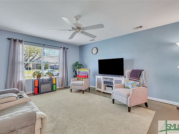 4th image of 7005 White Pine Avenue